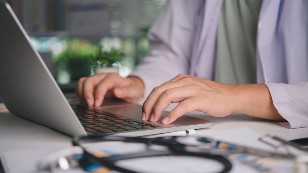 physicians work alongside lifestyle nutritionists so you can get eh best possible outcomes