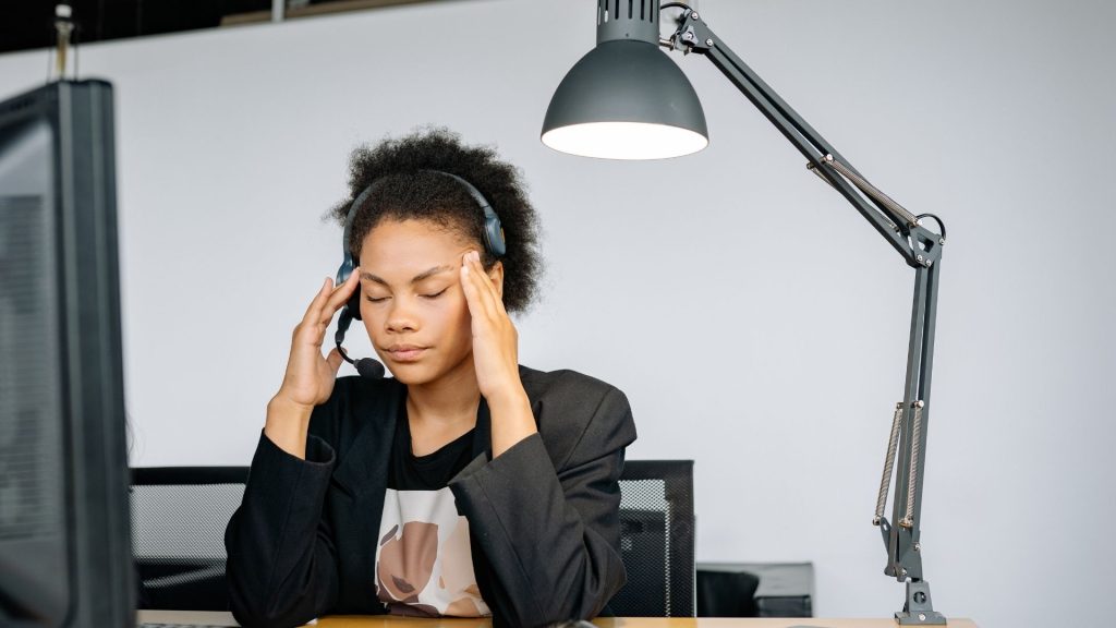 burning brain sensation might be caused by chronic pain and fatigue